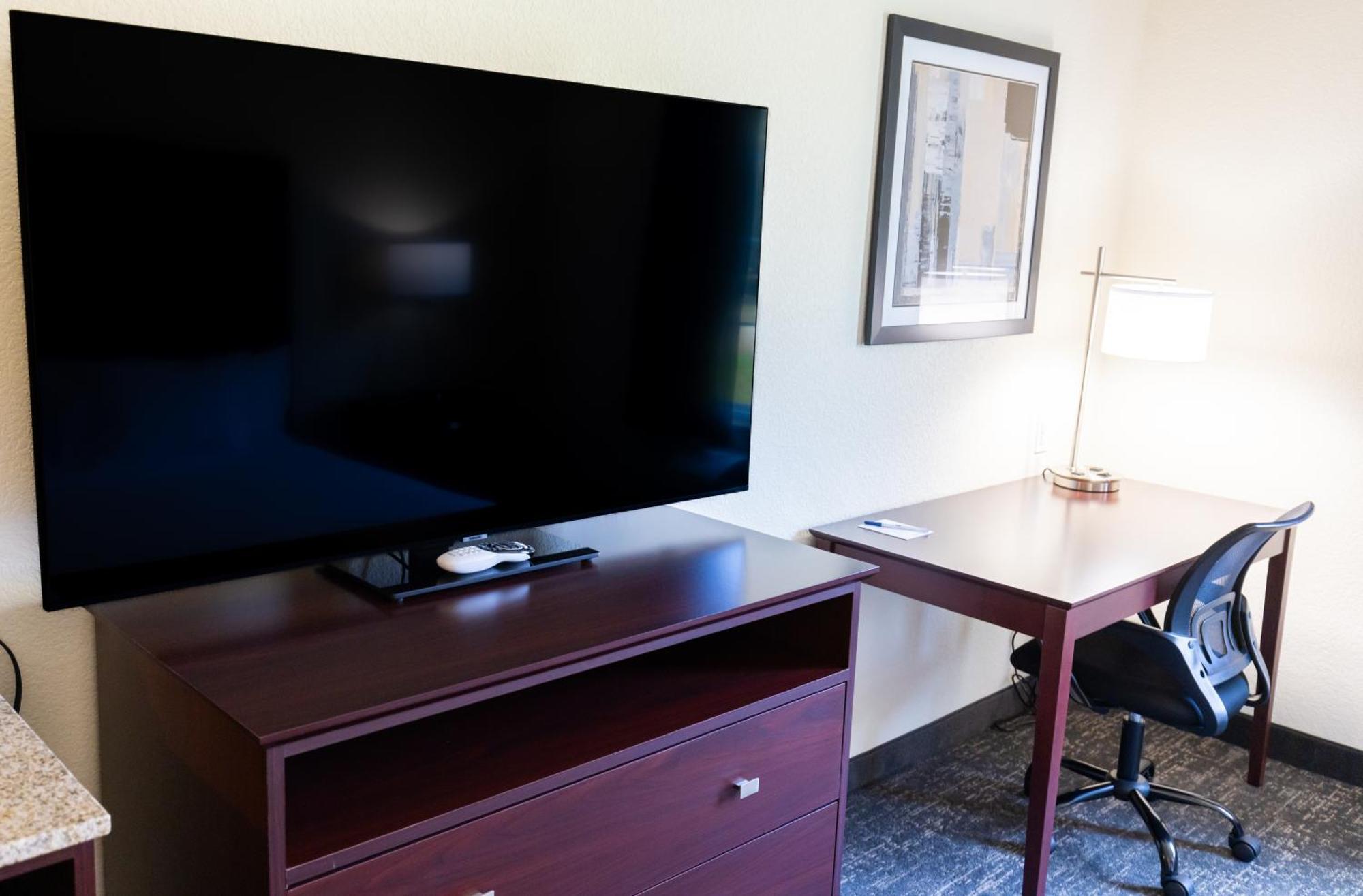 Cobblestone Inn & Suites - Winters Extérieur photo